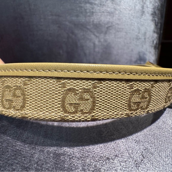 Gucci Authentic Vintage Belt - Picture 2 of 7